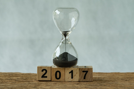 2017 hourglass